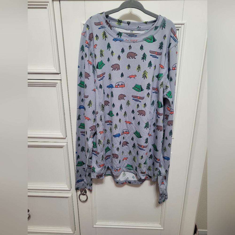 $ 💥 3/$24 Lands' End Long Sleeve Camping Print Tee